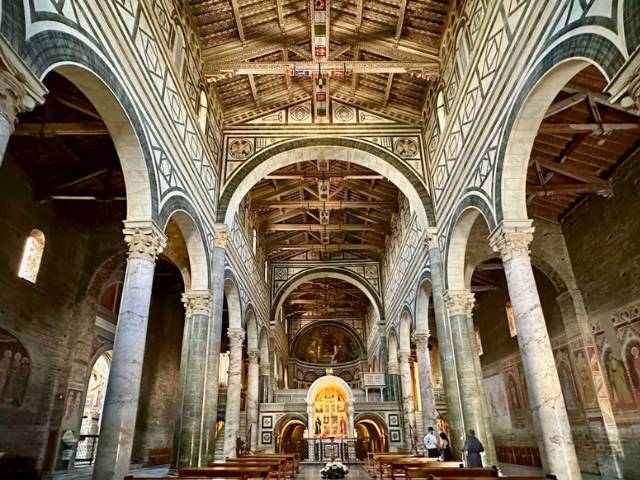 san miniato al monte wide view of internal nave